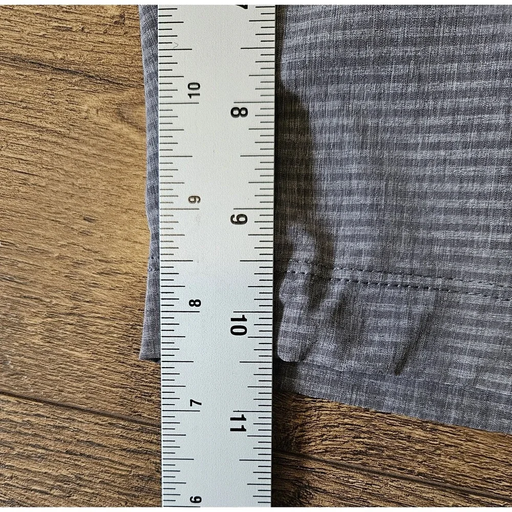 Hang Ten Shorts Men's 36 Gray Flat Front Chino Performance Polyester (35x10.5)